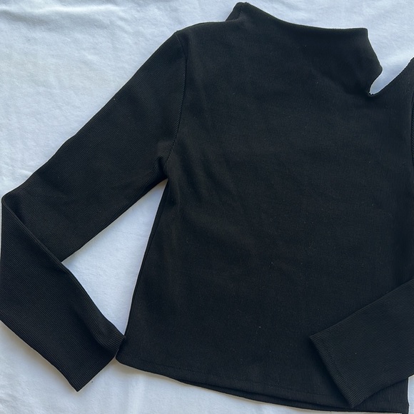NWT Anthropologie Asymmetrical Cut Out Ribbed Knit Top-Size Small - Picture 9 of 9